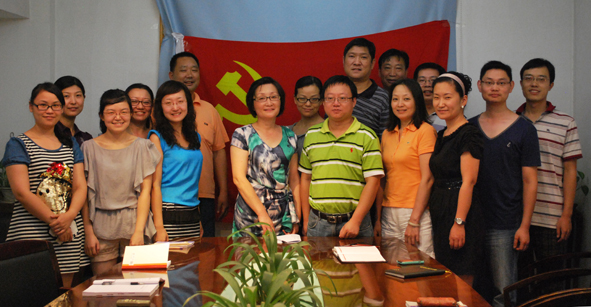 公司熱情歡送黨支部書(shū)記錢(qián)明光榮退休