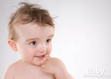 易怒或是寶寶出牙征兆 寶寶出牙怎么護理？