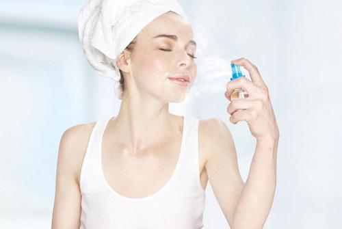 春天如何預(yù)防過(guò)敏？ 專家：保濕修復(fù)皮膚屏障很重要