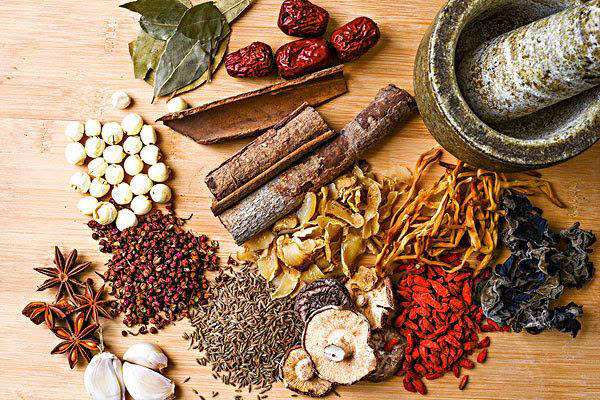 促進(jìn)中醫(yī)藥全球發(fā)展 第十八屆世界中醫(yī)藥大會(huì)在中國香港舉行